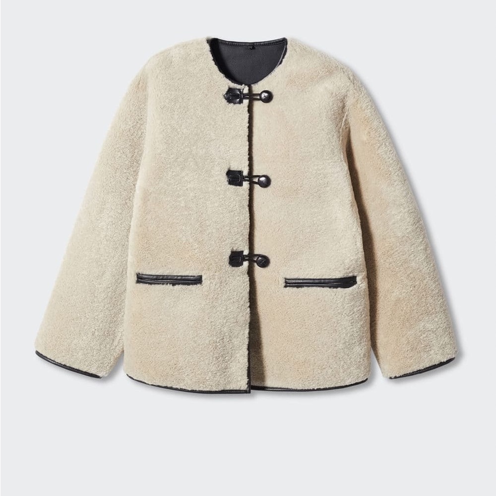 NWOT Mango Faux-fur Coat Size XS
